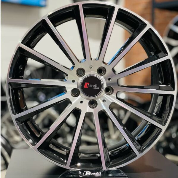 STYLE MERCEDES TWIST 63 AMG