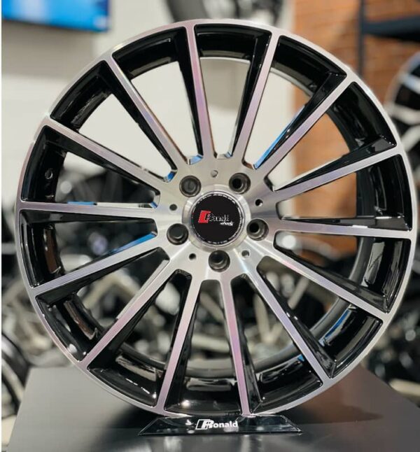 STYLE MERCEDES TWIST 63 AMG