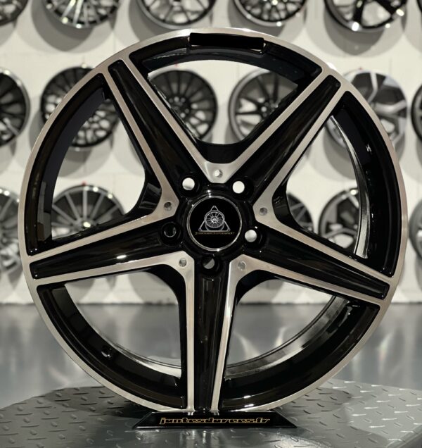 Style W205 AMG-Line 18'' 5x112