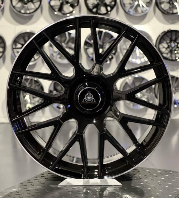 Style Mercedes NEW SL63 AMG 20'' 5x112