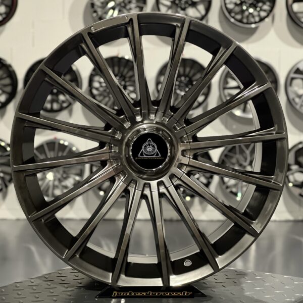 Style Mercedes NEW E63 AMG 19'' 5x112 HB