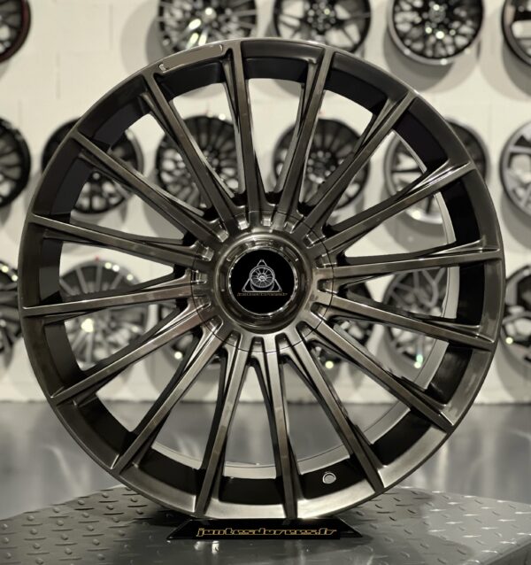 Style Mercedes NEW E63 AMG 19'' 5x112 HB