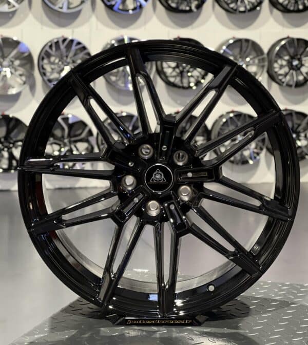 Style BMW M825 Performance 20'' 5x120 Black