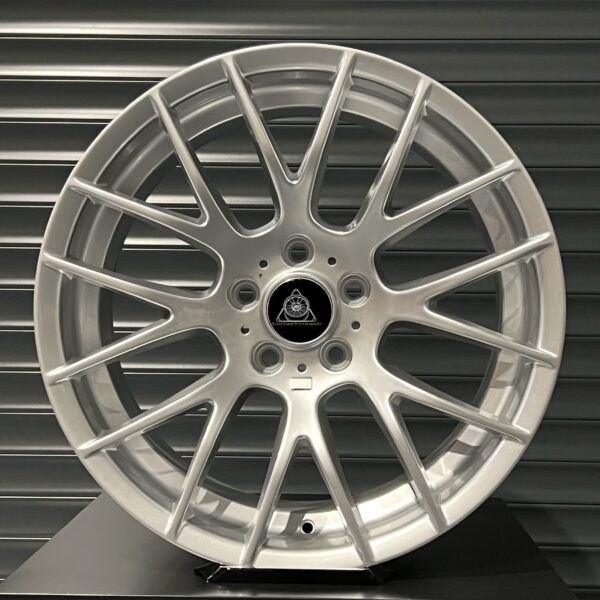 Style BMW M359 19'' 5x120 Silver