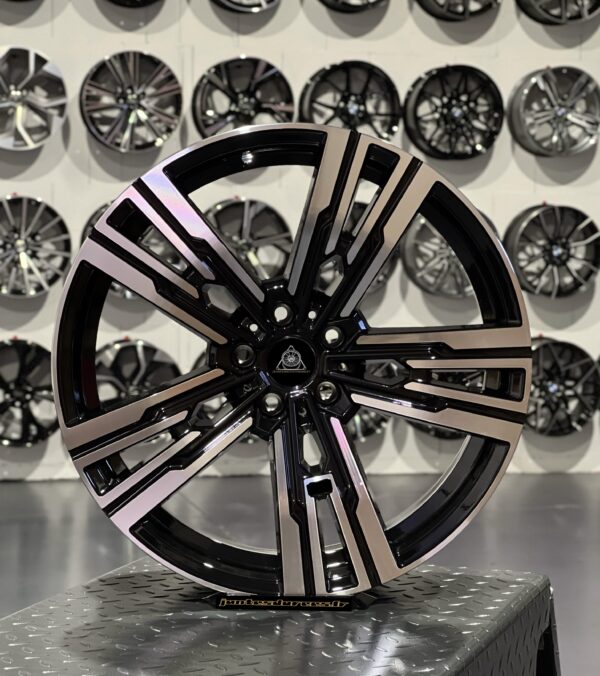 Style BMW 908M Performance 20'' Noir Poli 5x112