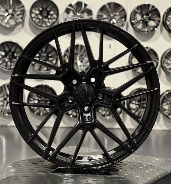 Haxer HX07F 19'' 5x112 Black HYBRID FORGED
