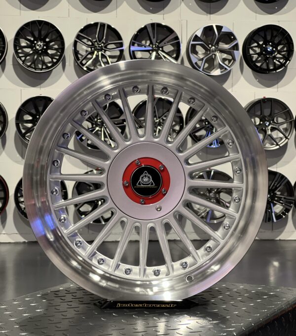 Style ALPINA E39 17'' 5x120 SS