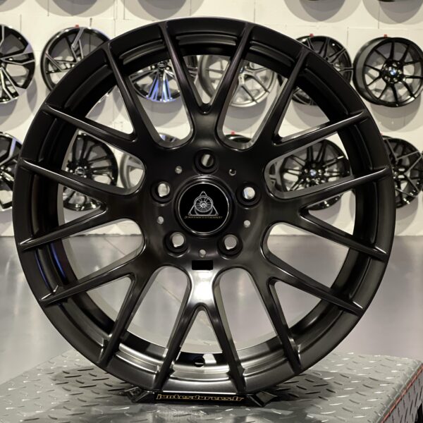 Style BMW M359 Performance 18''Noir Satine 5x120