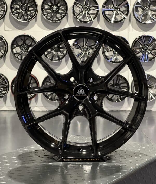 Style RC Line Black 17'' 5x112