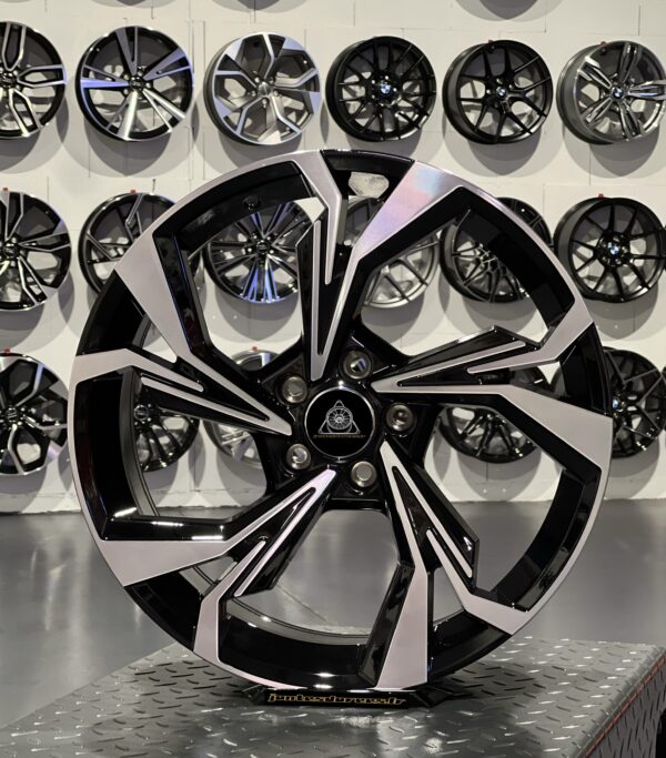 STYLE AUDI A3Y 19'' 5X112 BMF