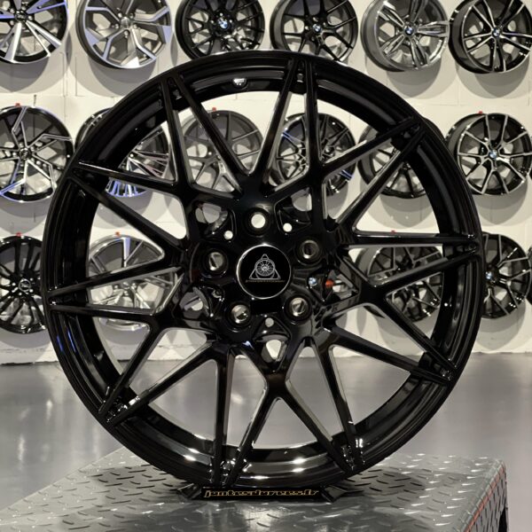 Style BMW 666M Performance 19'' Noir brillant 5x120