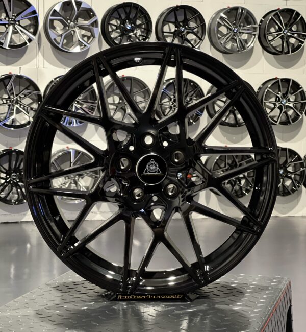 Style BMW 666M Performance 19'' Noir brillant 5x120