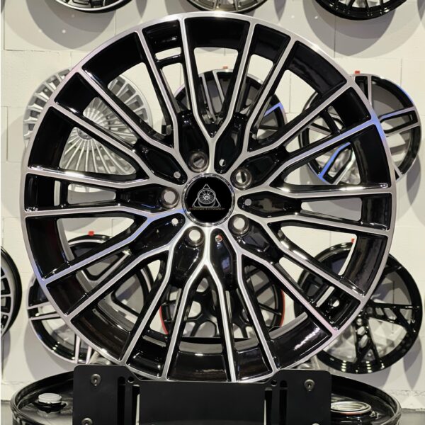 Style Mercedes NEW CLA DOUBLE SPOKE 19'' 5x112