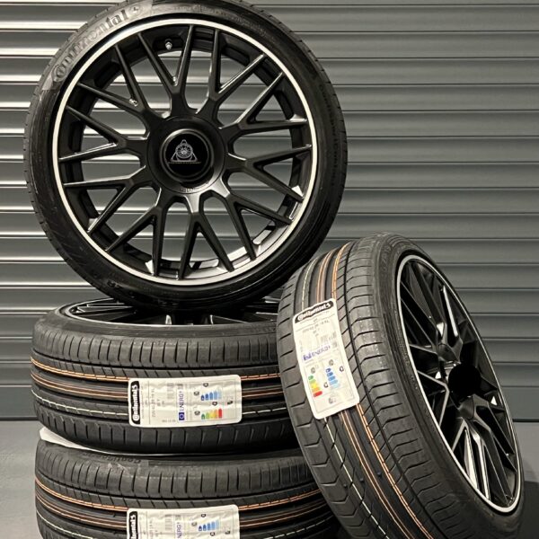 PACK ÉTÉ 4 Jantes + Pneus avec valve TPMS Style Mercedes 63AMG 19 '' 5x112 - W117/118 W176/177