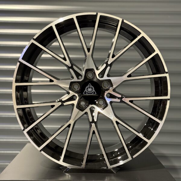 Style BMW M788 Performance 19'' 5x120 BMF